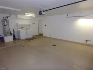 Photo #6: 2079159 Listing 