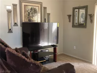 Photo #2: 2079214 Listing