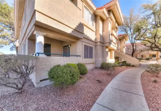 Photo #1: 2079312 Listing