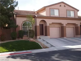 Photo #2: 2079313 Listing 