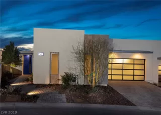 Photo #6: 2079330 Listing