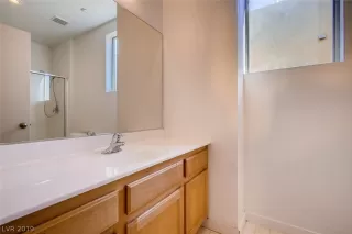 Photo #4: 2079353 Listing 