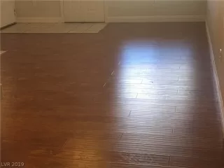 Photo #3: 2079354 Listing