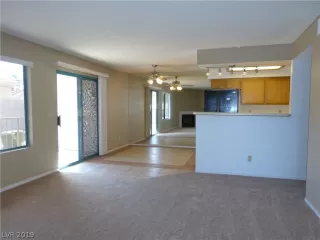 Photo #2: 2079369 Listing 