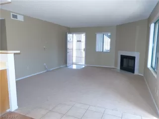 Photo #3: 2079369 Listing 