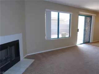 Photo #4: 2079369 Listing 