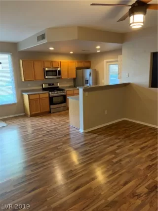 Photo #1: 2079377 Listing