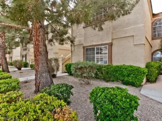 Photo #1: 2079416 Listing