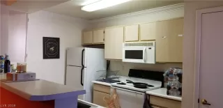 Photo #6: 2079461 Listing