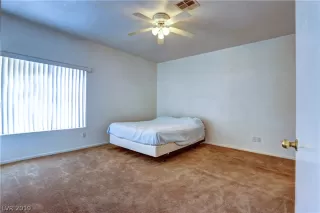 Photo #6: 2079490 Listing
