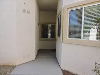 Photo #3: 2079498 Listing 