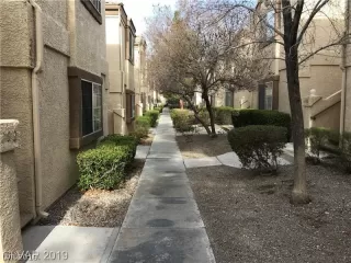 Photo #2: 2079502 Listing