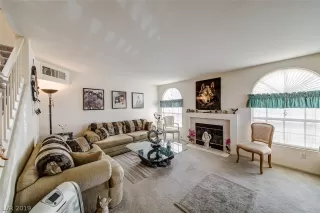 Photo #3: 2079543 Listing 