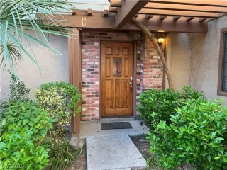 Photo #2: 2079574 Listing