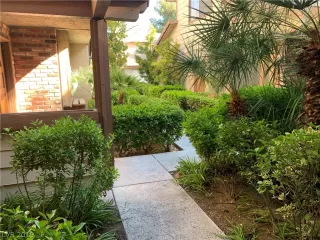 Photo #3: 2079574 Listing
