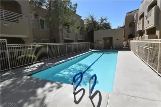 Photo #2: 2079662 Listing