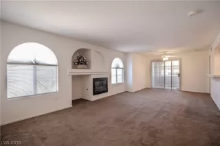 Photo #2: 2079677 Listing