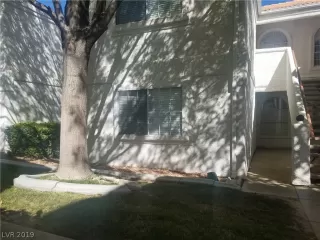 Photo #1: 2079727 Listing