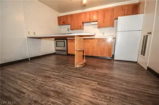 Photo #3: 2079731 Listing