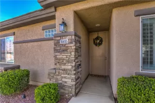 Photo #4: 2079766 Listing