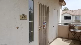 Photo #3: 2079830 Listing