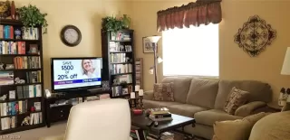 Photo #5: 2079830 Listing