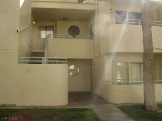 Photo #1: 2079892 Listing 