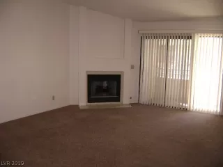 Photo #5: 2079892 Listing 