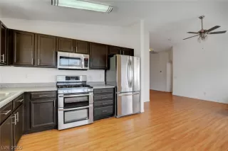 Photo #2: 2079897 Listing 