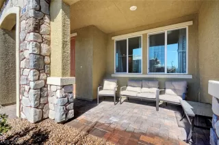 Photo #1: 2079900 Listing