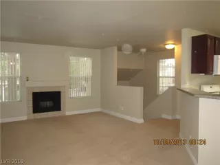 Photo #5: 2079907 Listing