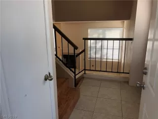 Photo #2: 2079936 Listing 