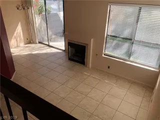 Photo #6: 2079936 Listing 