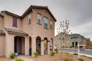 Photo #1: 2079941 Listing 