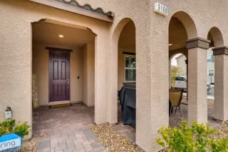 Photo #2: 2079941 Listing 