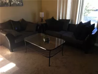 Photo #2: 2079976 Listing 
