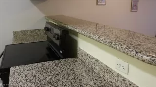 Photo #6: 2080035 Listing 