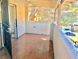 Photo #1: 2080066 Listing 