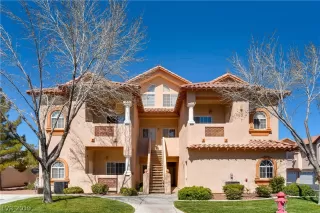 Photo #1: 2080112 Listing