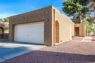 Photo #3: 2080142 Listing 