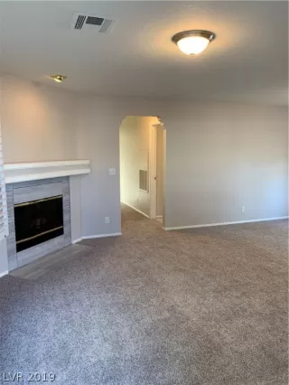 Photo #3: 2080143 Listing 