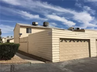 Photo #2: 2080157 Listing 