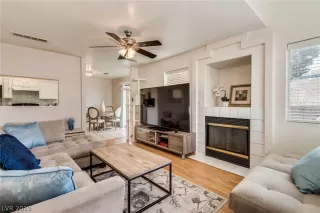 Photo #2: 2080213 Listing 