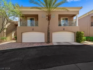 Photo #2: 2080269 Listing 