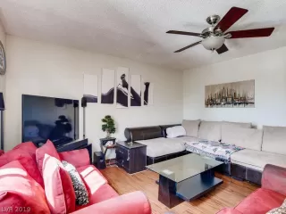 Photo #2: 2080277 Listing 