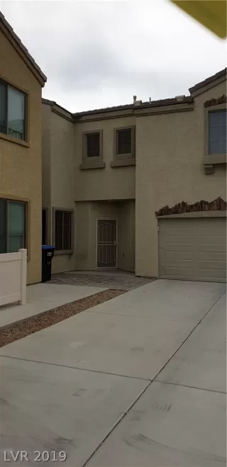 Photo #2: 2080299 Listing 