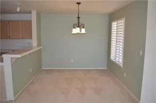 Photo #2: 2080320 Listing