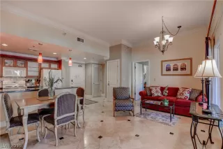 Photo #2: 2080377 Listing 