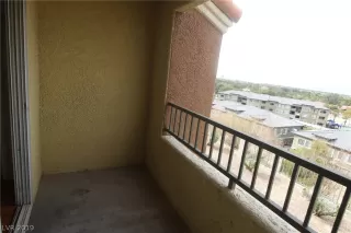 Photo #3: 2080414 Listing 