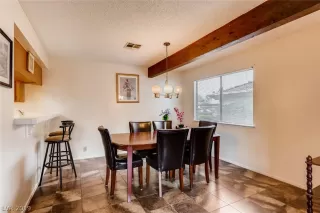 Photo #3: 2080429 Listing